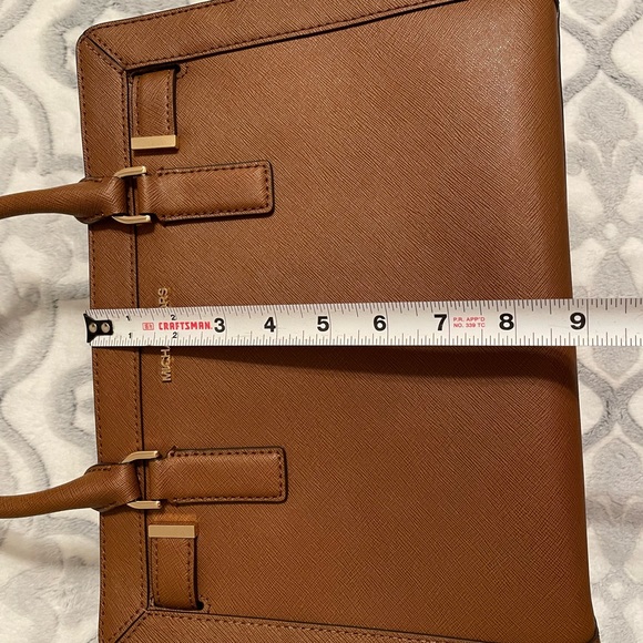 Michael Kors medium Dillion satchel - Picture 3 of 12